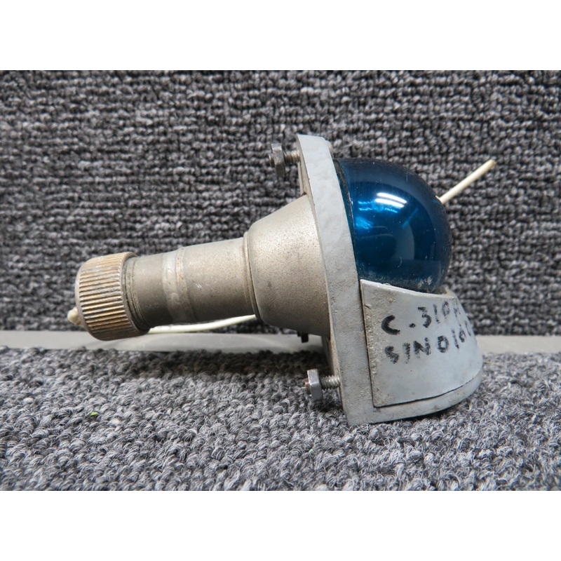 A-1815A-G-7512A-53 Grimes Navigation Light (Volts: 28) (Green) (Cracked Lens)