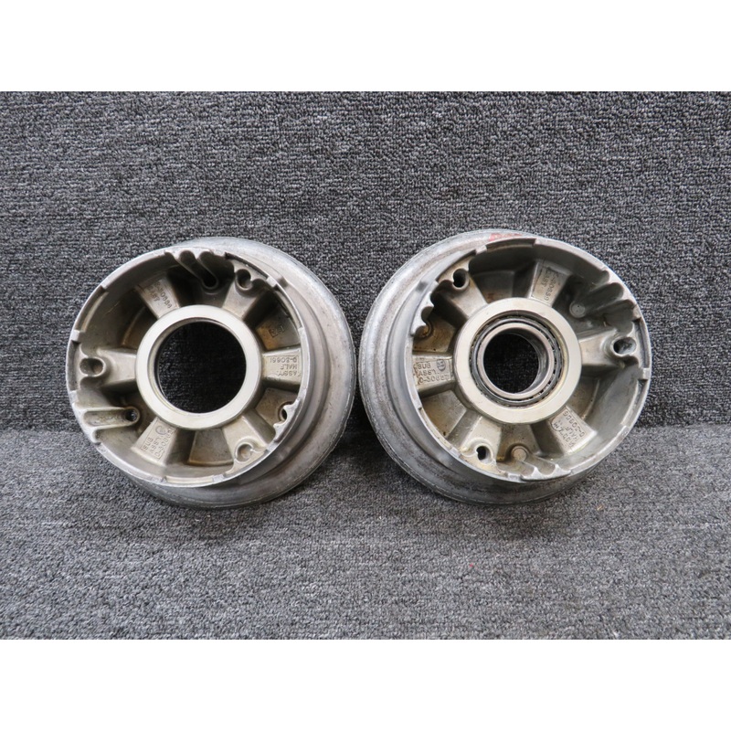 D-30656, D-30661 McCauley 6.00-6 Main Wheel Assembly (Worn, Missing Bearing)