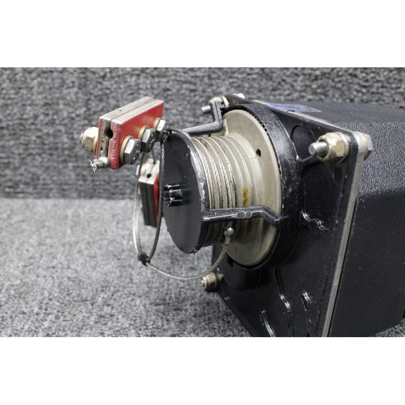 065-0059 King Radio KS-270A Pitch Servo with Cable and Mods (Volts: 14, 28)