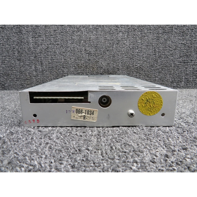 066-1034-01 King Radio KT-76 Transponder Unit (Volts: 14) (Damage)