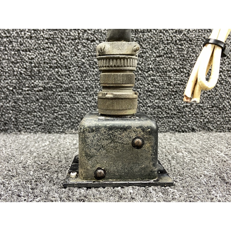 3E1964-3 BF Goodrich Electrical De-Ice Timer w Connector (14-28V, Worn)
