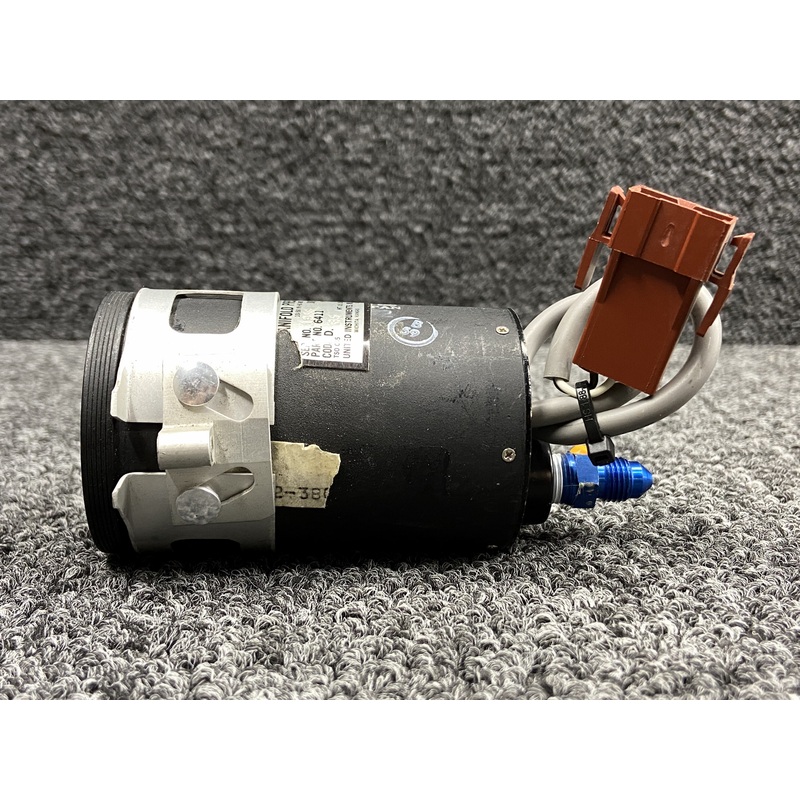6411 United Instruments Manifold Pressure Indicator with Clamp (Code: D.35)