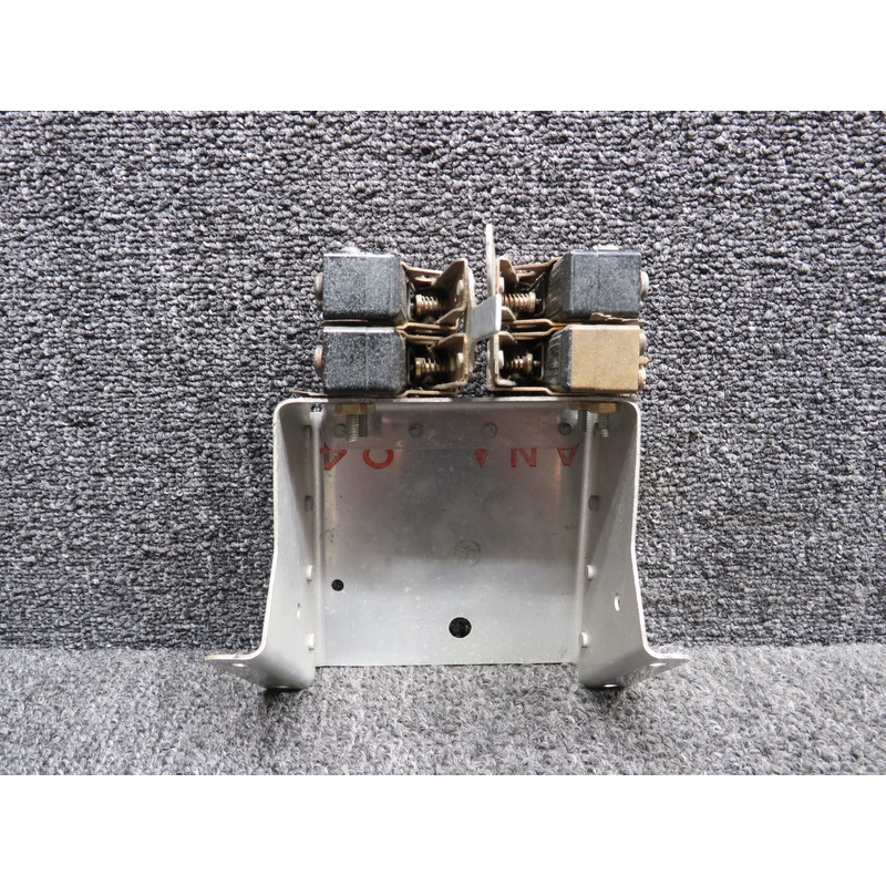 MS25026-1, 35-364126-2 Beechcraft B95A Landing Gear Limit Switch with Bracket