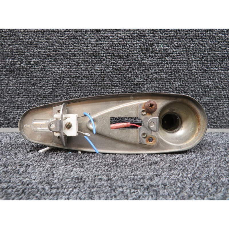 A600-PG-28 Whelen Wing Position and Strobe Light Socket (Minus Bulb and Retainer)