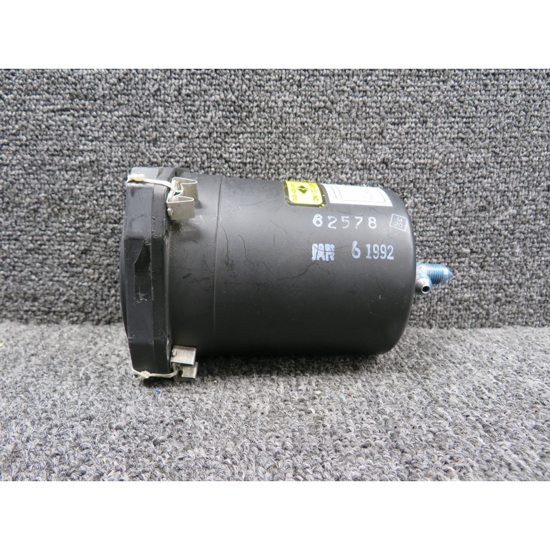 LA-71-11 United Instruments Altimeter Indicator with Fitting (Code: A.68)