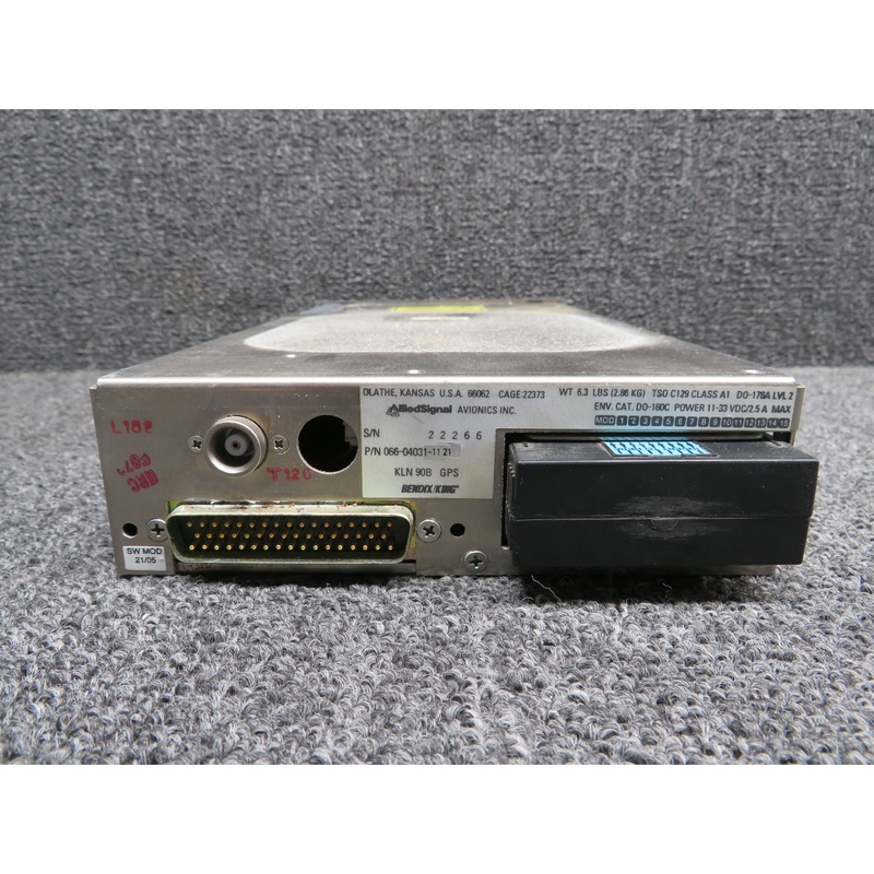 066-04031-1121 Bendix King KLN-90B GPS Radio with Database (11-33V)