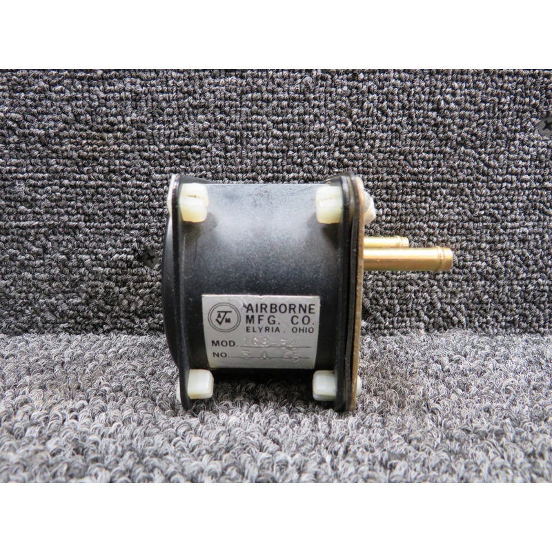 1G8-34 (Alt: 115-384018-1) Airborne Instrument Air Suction Indicator (Corrosion)