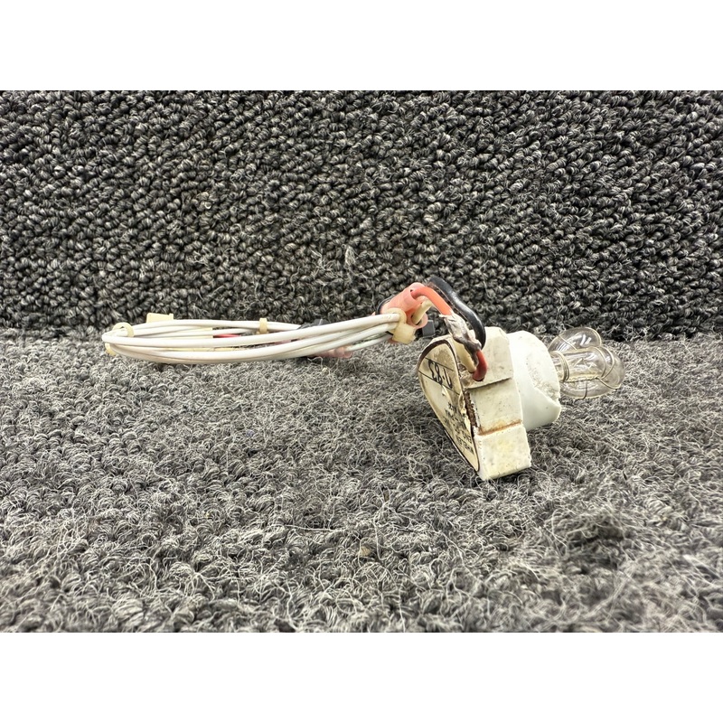 A427 Whelen Strobe Light Assembly (Voltage: 14-28)