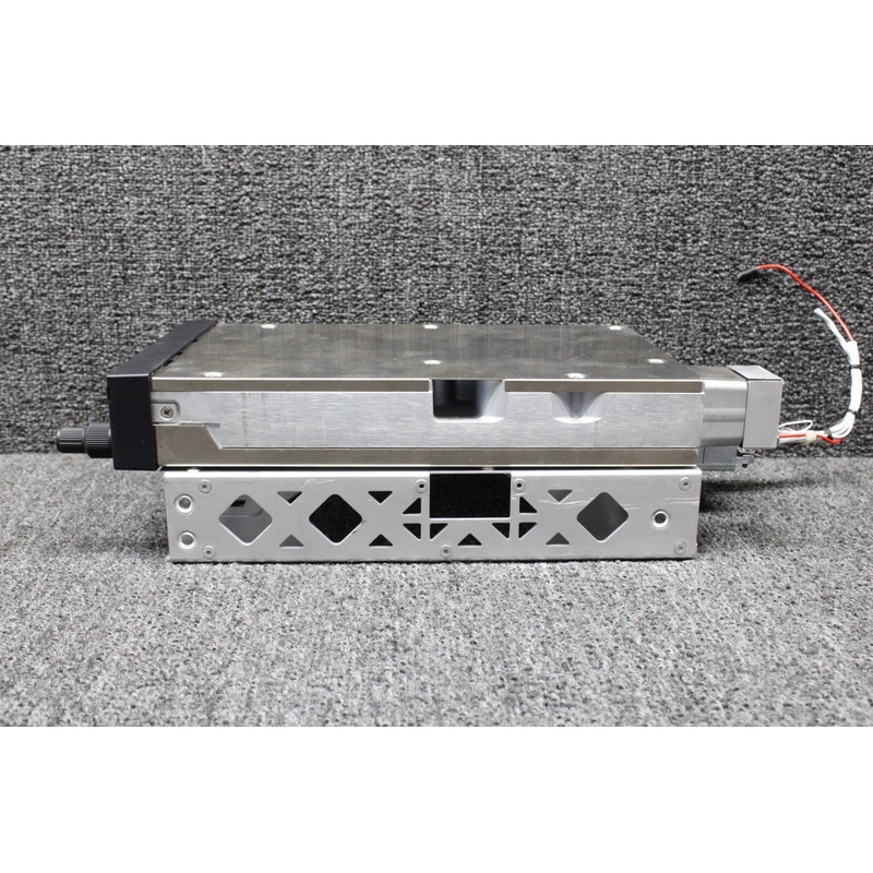 011-02807-00 Garmin GTR-225A VHF Comm Radio with Tray and Mod (Volts: 14, 28)
