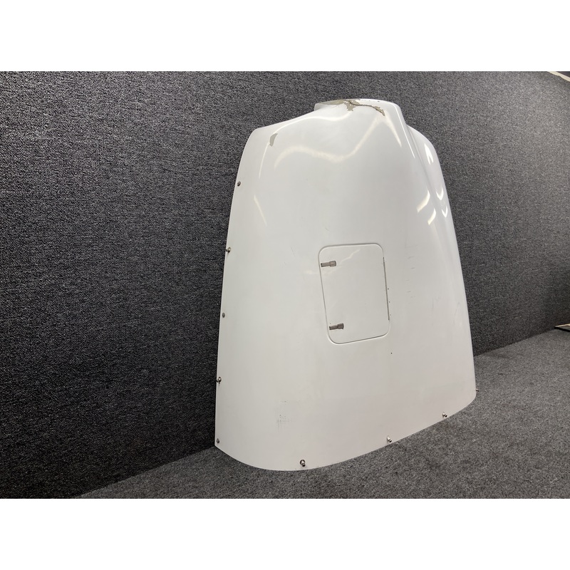 10842-005 (Alt: 10842-004) Cirrus SR20 Upper Engine Cowling Assembly (Damaged)