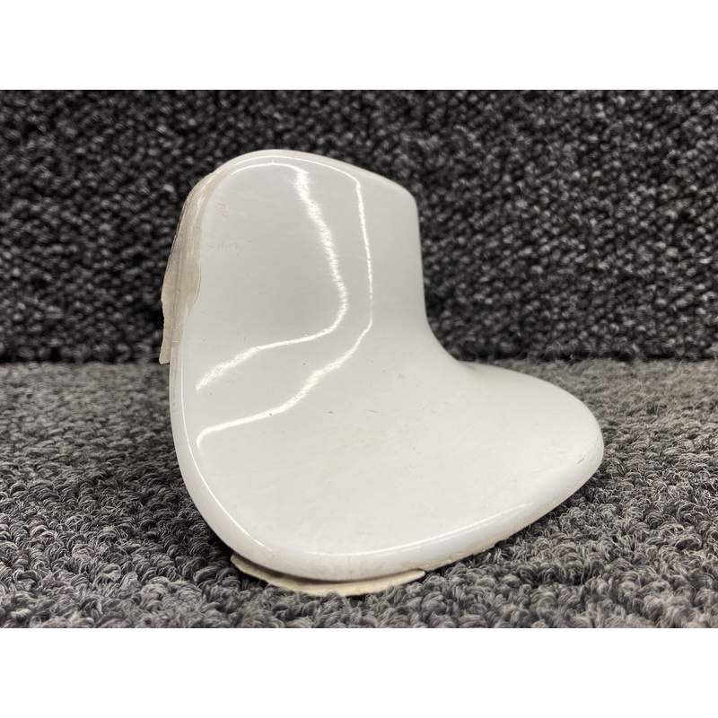 15300-002 Cirrus SR20 Forward Wing Root Fairing Cap RH