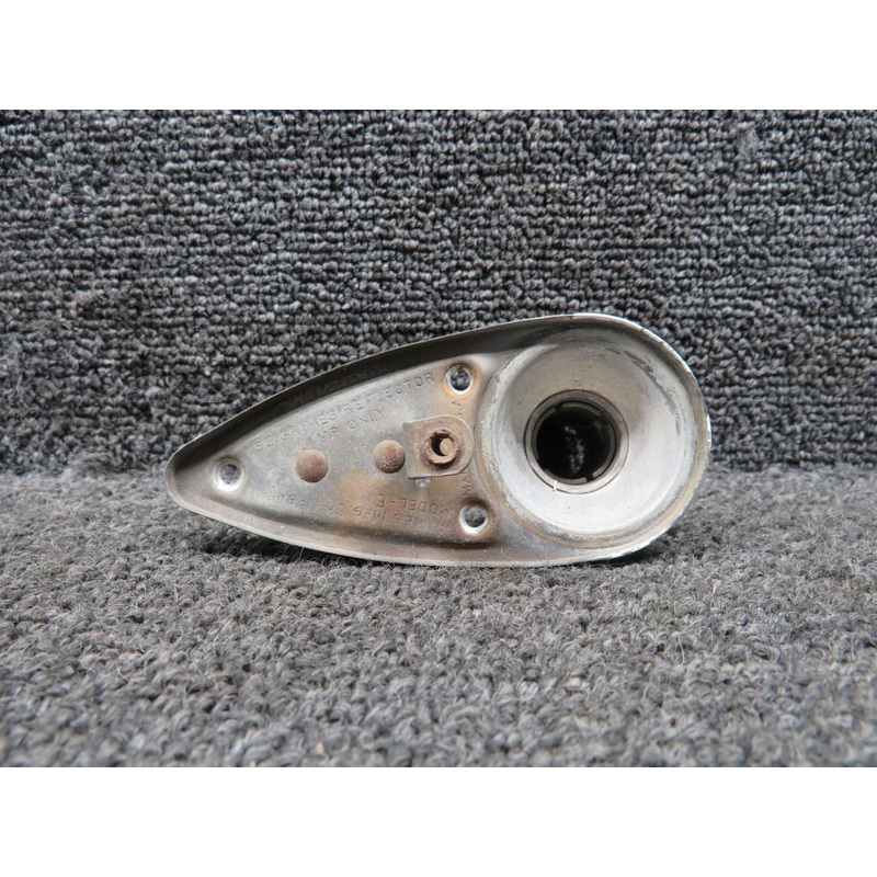 30-0009-34 (Alt: C622001-0201) Grimes Navigation Light Housing (Worn)