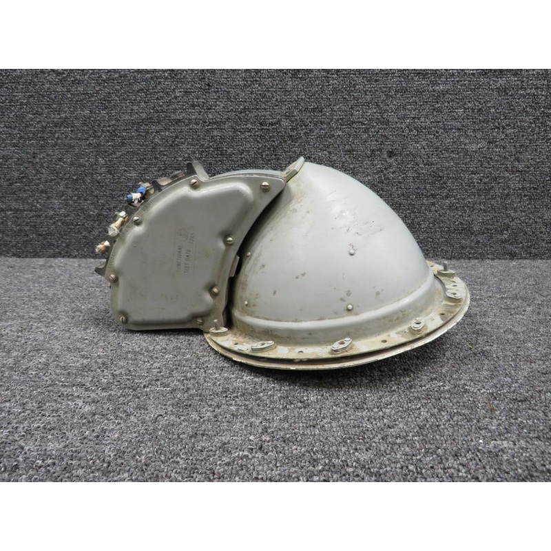G-3600A-1 Grimes Landing Light without Power Unit (Missing Bulb Retainer Ring)