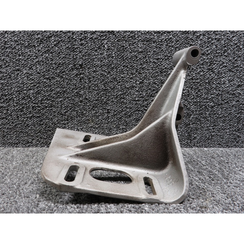 LW-10935 Rockwell 700 Compressor Mounting Bracket