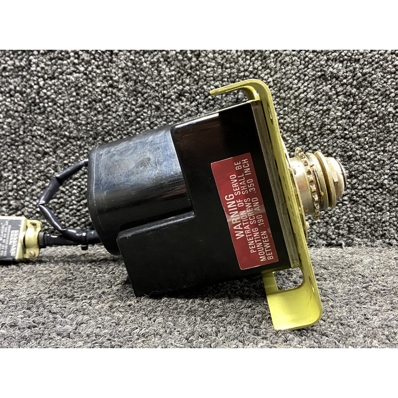 065-0052-14 Bendix KS-179 Autopilot Trim Servo with Mounting Bracket (28V)