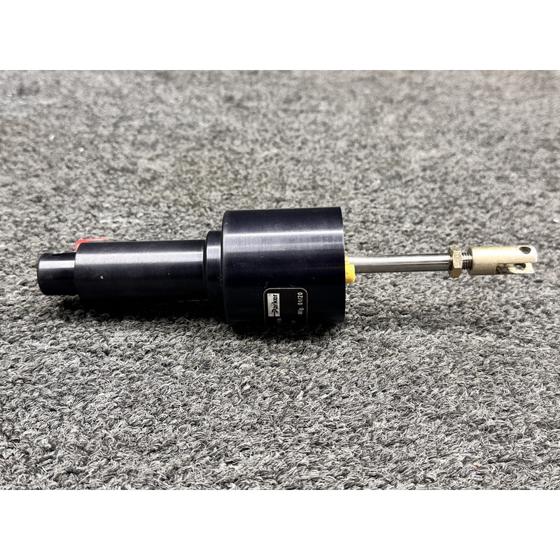 10-36 (Alt: 9910547-1) Cleveland Master Brake Cylinder LH or RH (Newer Style)