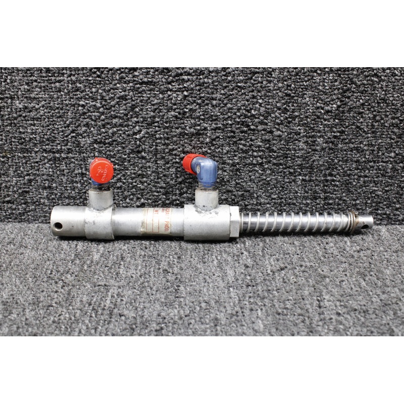 10-20 Cleveland Master Brake Cylinder Assembly (Pitting)