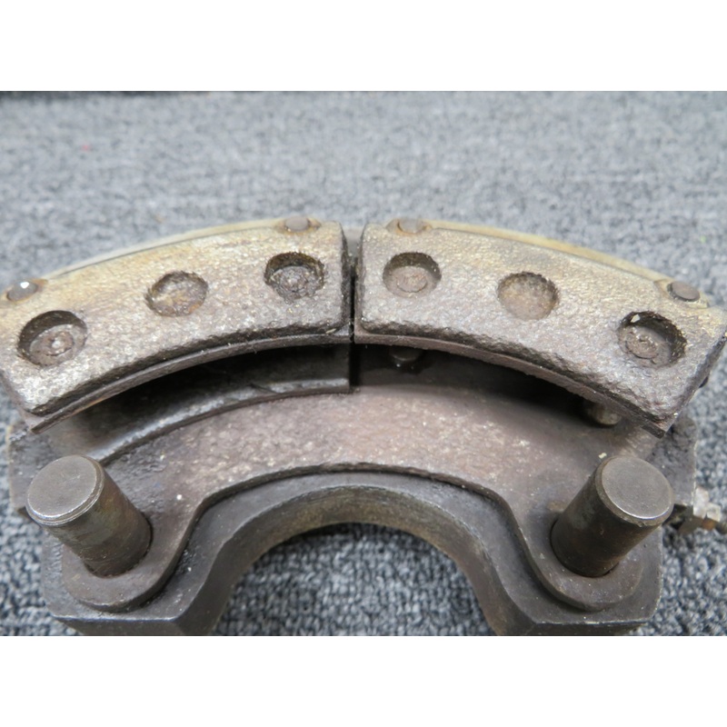30-65 (Alt: 551-706) Cleveland Brake Caliper Housing (Worn Down Edges)