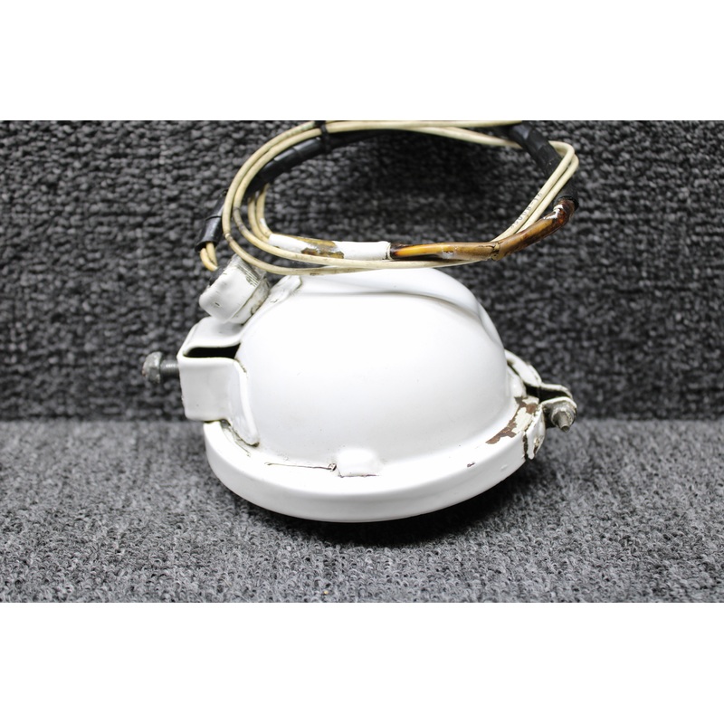 AN3176-1 (Alt: MS27432-1) Swearingen SA226-T(B) Taxi Light Assembly