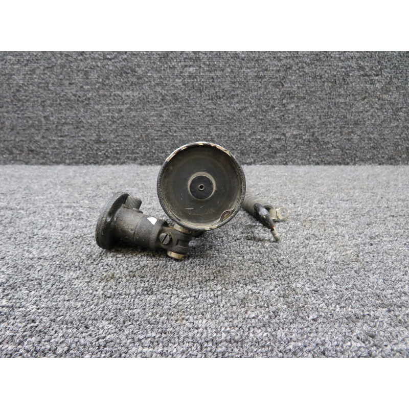D-6810A Grimes Cockpit Utility Light Assembly (Chipped Paint) (Volts: 12)