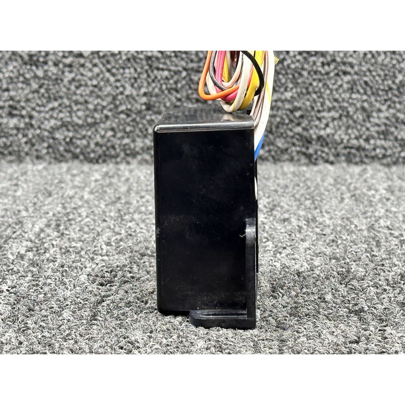 UHF2150A Whelen Bi-Directional Headlight Flasher Assembly (12.8V, 12A)
