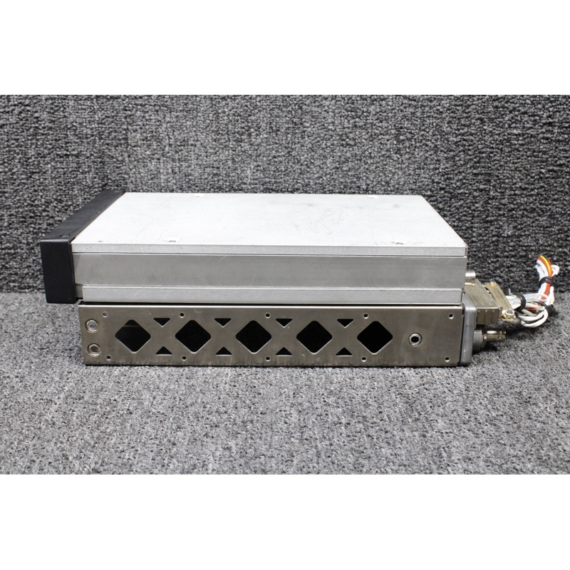 011-00455-00 Garmin GTX-330 Mode S Transponder w Tray and Mod (Volts: 11-33)