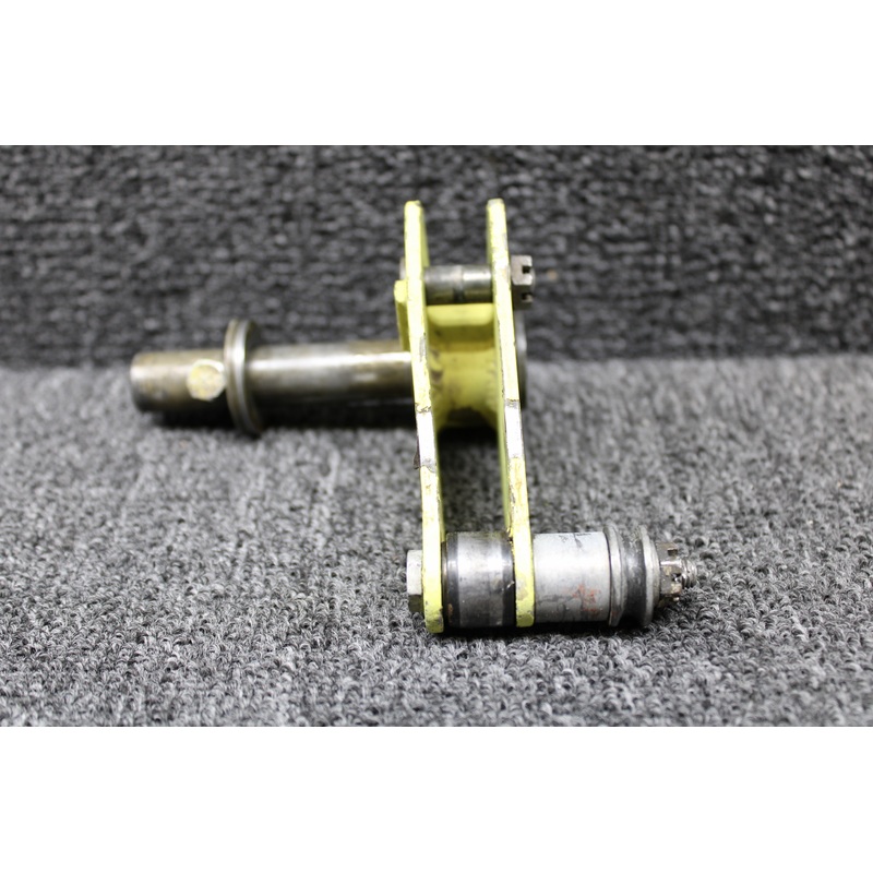 27-52003-002 (Alt: 27-52003-028) Swearingen SA226-T(B) Nose Gear Bellcrank RH