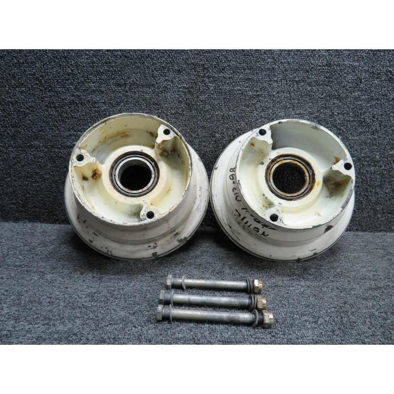 40-59 Cleveland 6.00-6 Main Wheel Assembly with Bearing (Chipped)