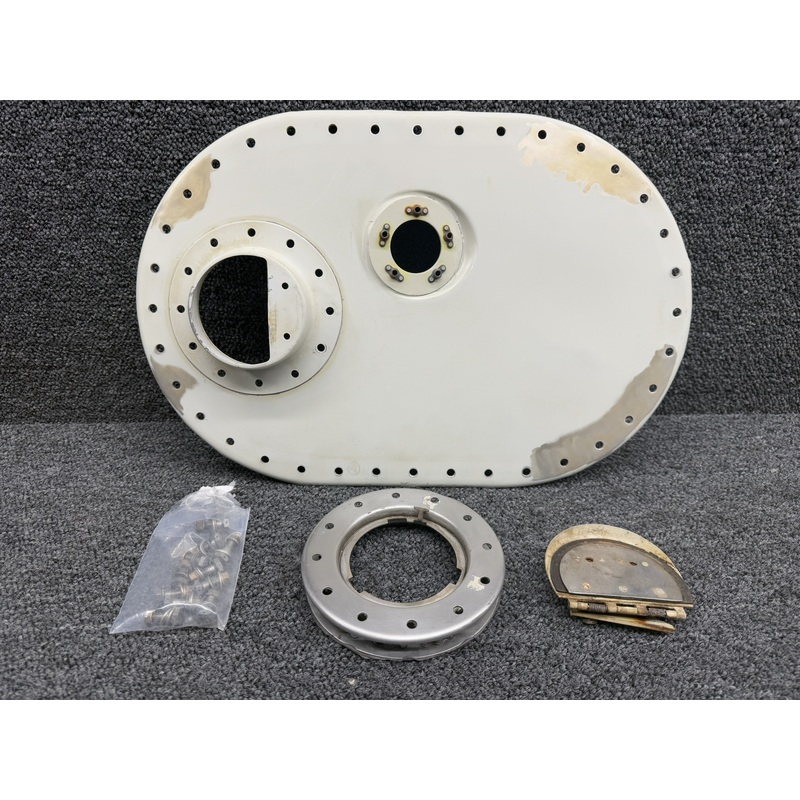 101-120076-602 Beechcraft B200 Fuel Access Cell Cover Assembly RH (Corrosion)
