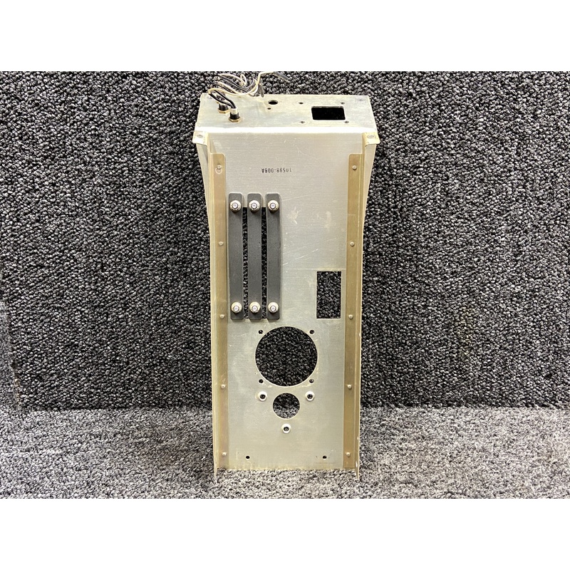 10598-006 Cirrus SR22 Lower Engine Controller Cover