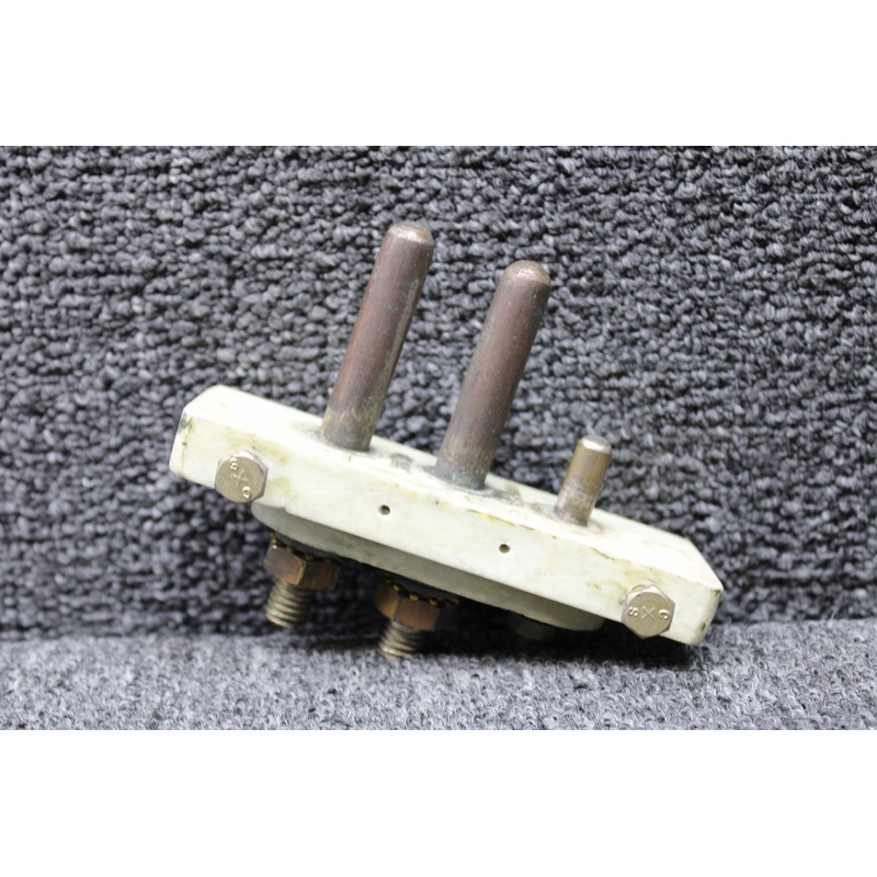 26-82241-007 Swearingen SAA226-T(B) Auxiliary Power Receptacle