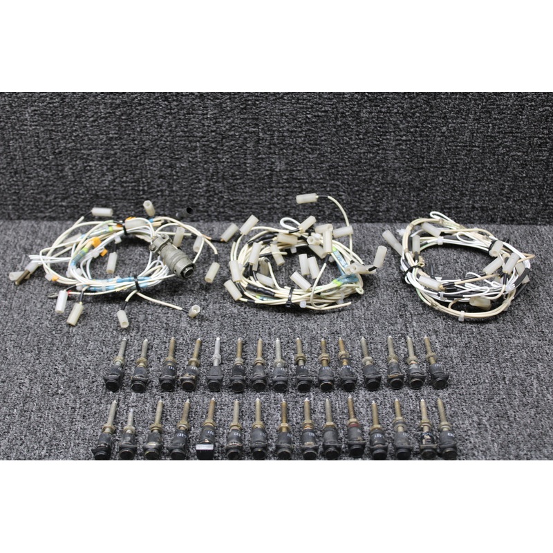 A-8970B-2-327 Grimes Instrument Panel Post Light Set of 60 (Incomplete)
