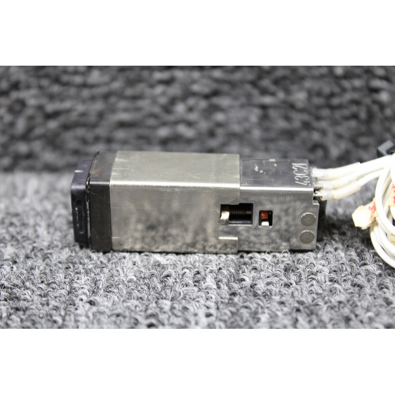 99-230-6D1-3061 Swearingen SA226 Annunciator Switch (Trim Fail, AP XFR, YD Fail)