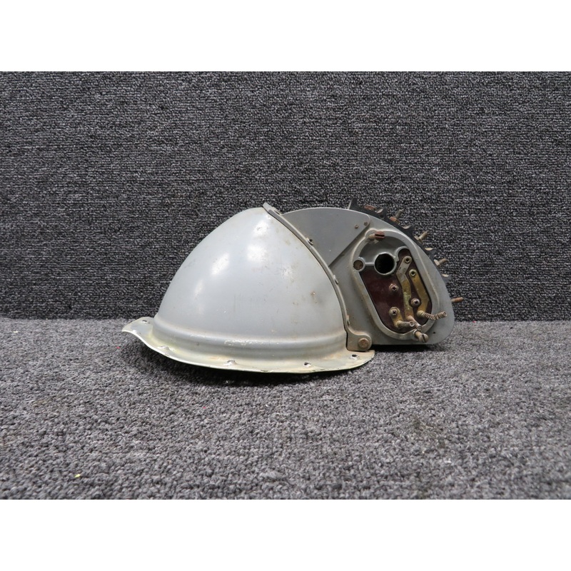 G-3600A-1 Grimes Electric Landing Light Assembly (Worn)