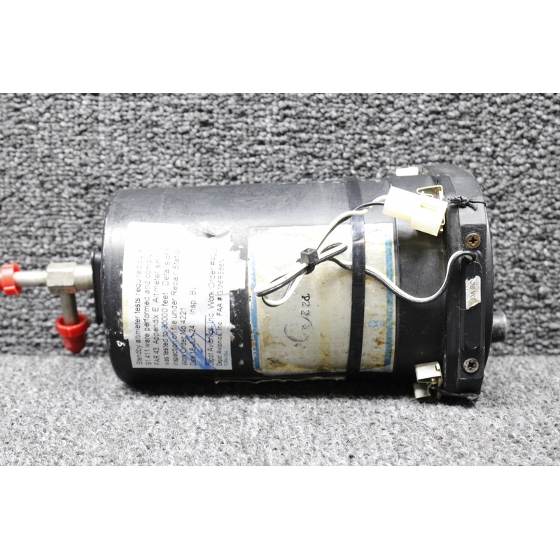 5035P-P22 United Instruments Encoding Altimeter (Lighted, 28V)