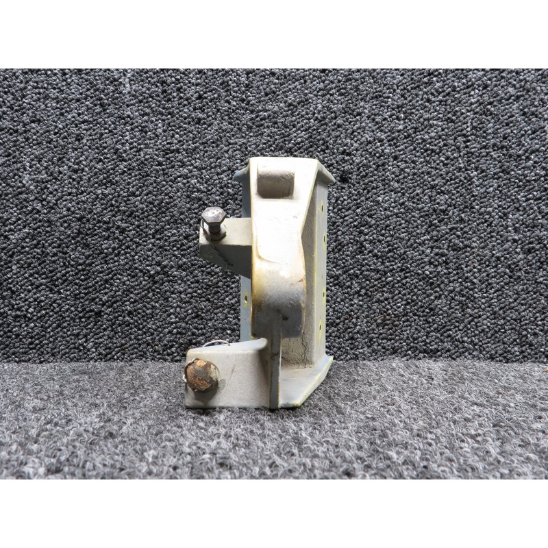 99-620011-2 Beechcraft KA-100 Elevator Horizontal Support Hinge Assembly RH
