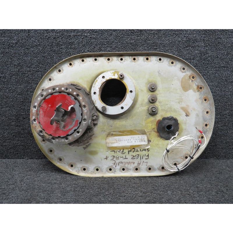 100-980015-3 Beechcraft B99 Fuel Bay Access Cover Assembly LH