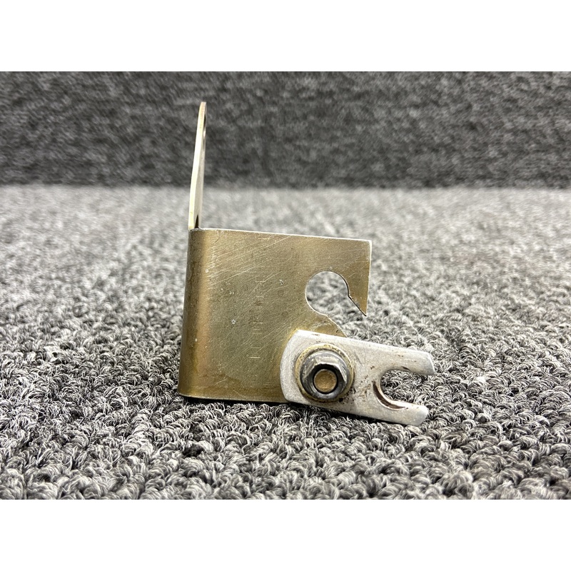 13878-001 Cirrus SR22 Mixture Control Mounting Bracket