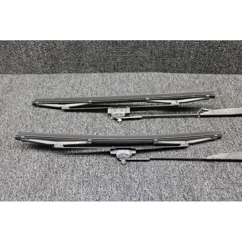 14-91388-00, 14-99403-03 Swearingen SA226-T(B) Windshield Wiper Assembly Set