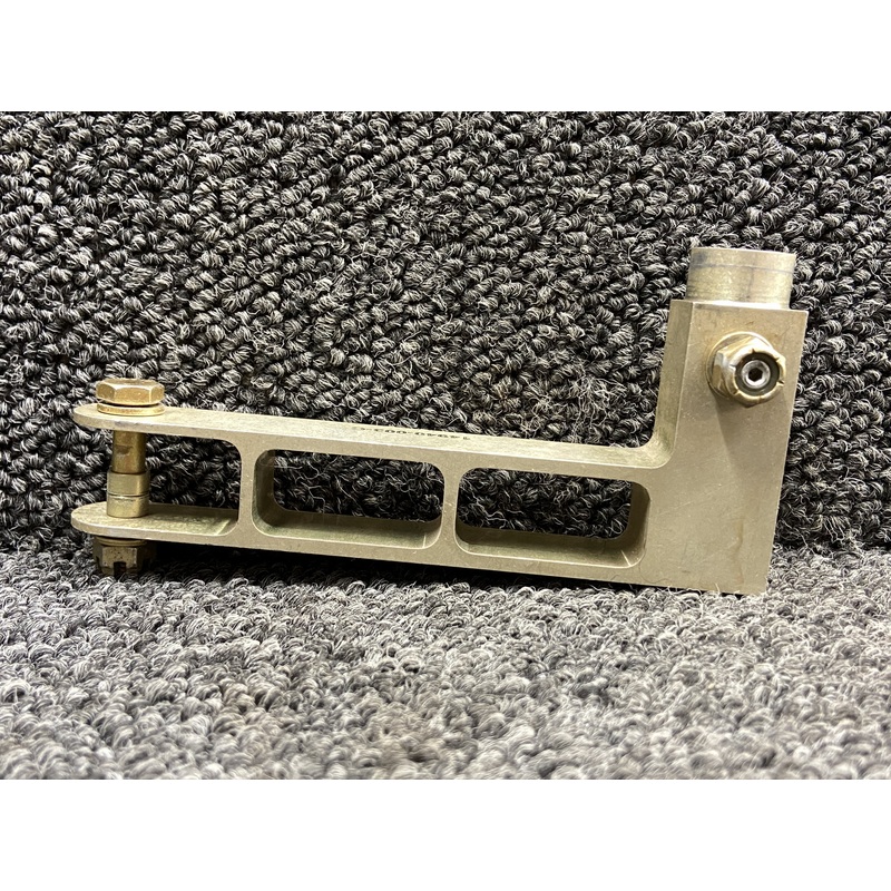 10318-007 (Alt: 14940-003) Cirrus SR22 Flap Yoke End Fitting