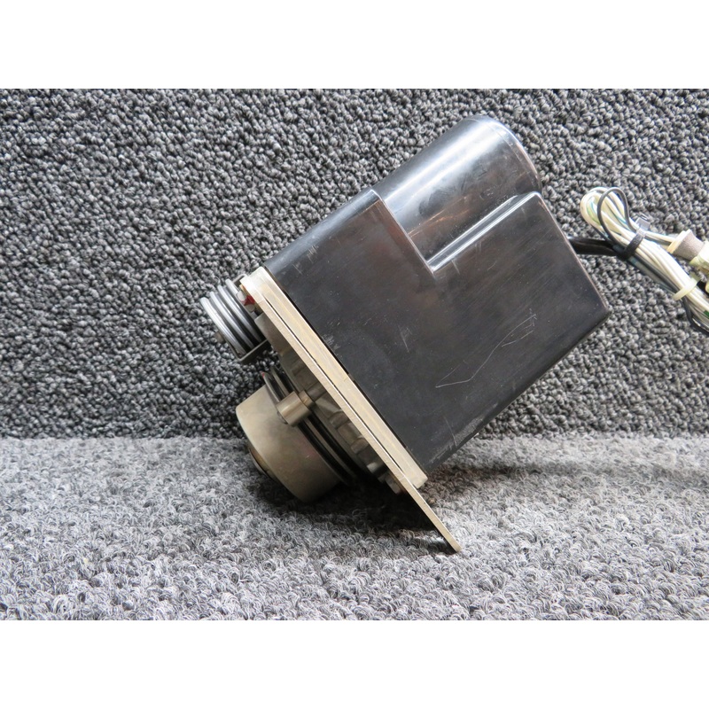 065-0052-17 King Radio KS-179 Trim Servo with Bracket (No Chain) (14 or 28V)