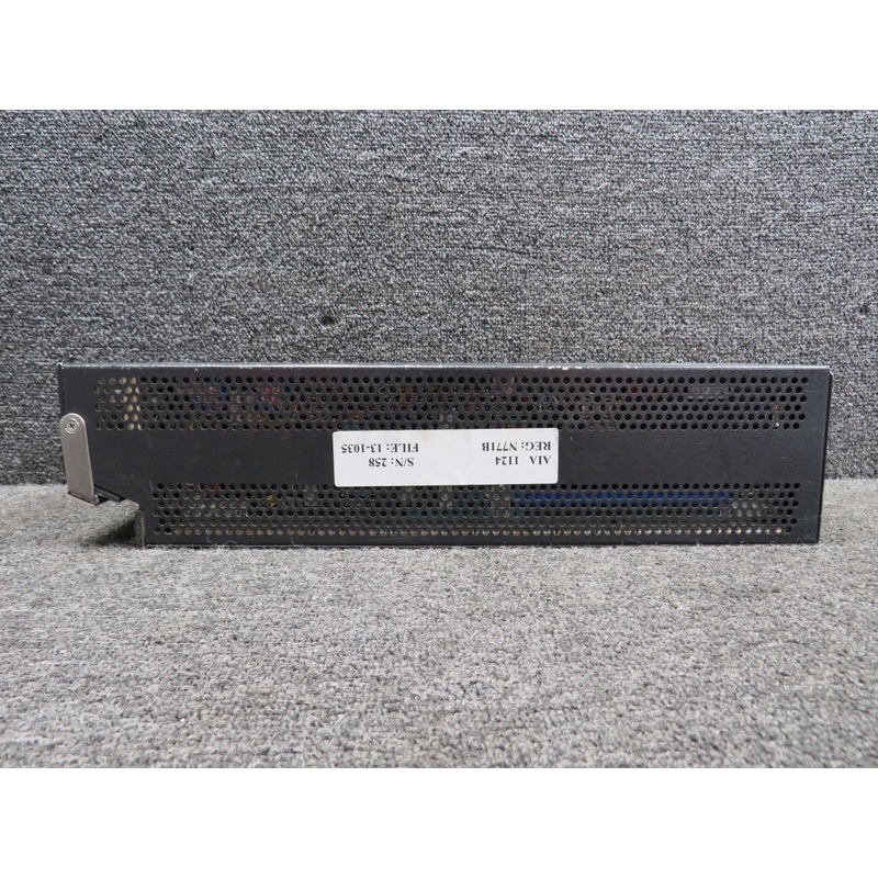 622-1233-001 Collins DME-40 Transceiver with Modifications (Worn Paint)