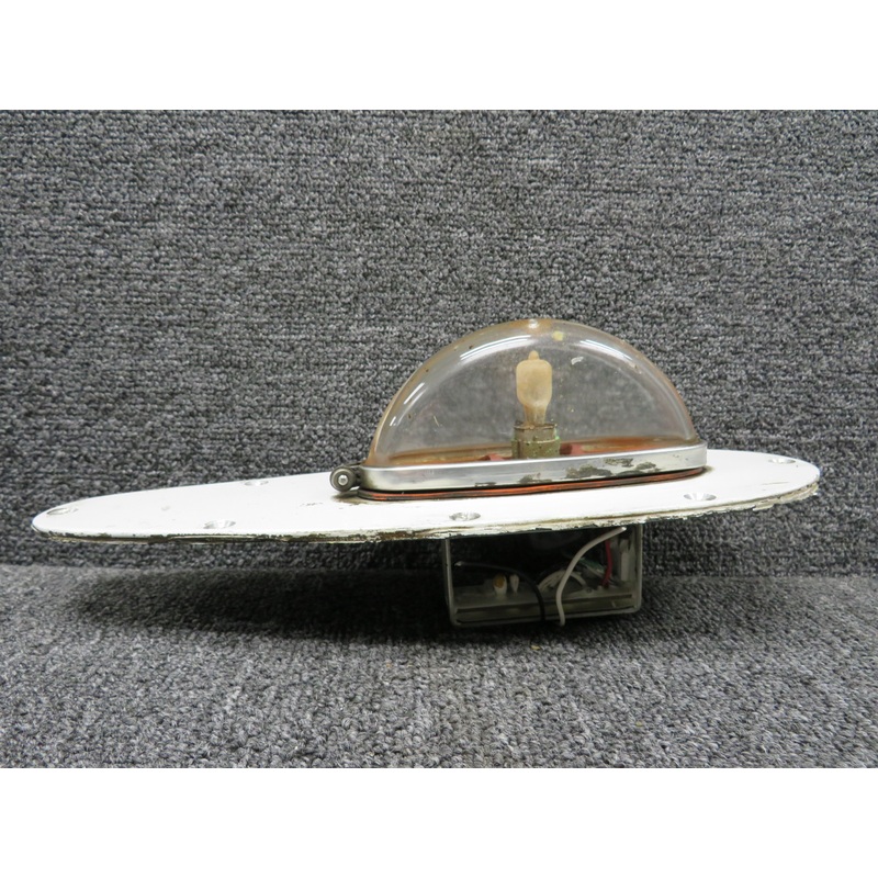 90033-24 Whelen Engineering Anti Collision Light Assembly (Volts: 28)