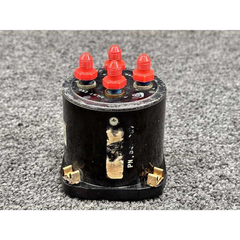 6221 United Instruments Fuel Pressure Indicator (Code: G.57)