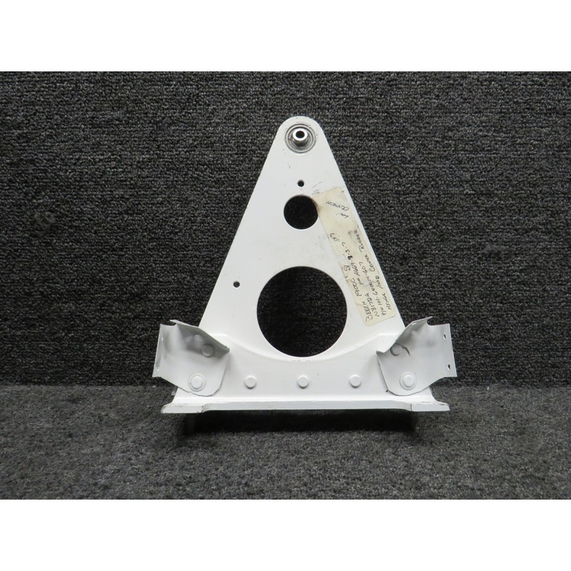 101-640014-607 Beechcraft 1900C Rudder Hinge Assembly Center