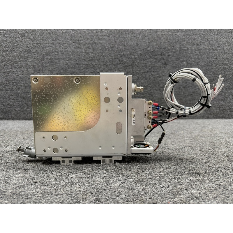 011-02369-00 Garmin GDL-88 ADS-B Non-WAAS Transceiver with Tray and 337 (14-28V)