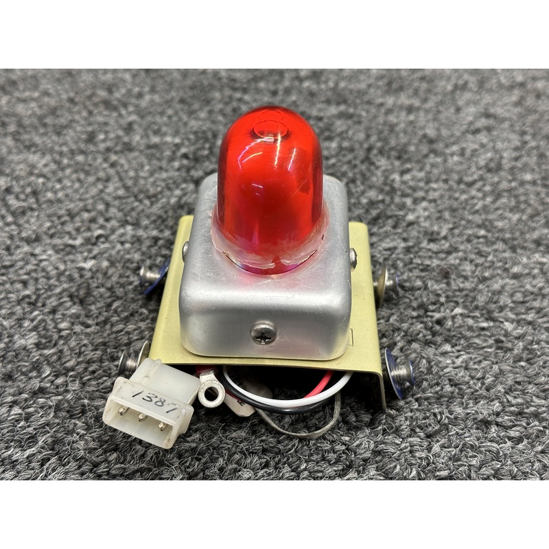 01-0790111-02, 104176-002 Whelen 90111-02 Strobe Light Assembly
