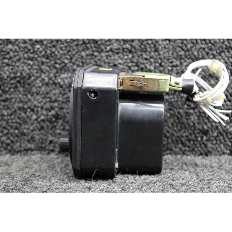 066-3063-00 Bendix King KI-227 ADF Indicator (Minor Damage)