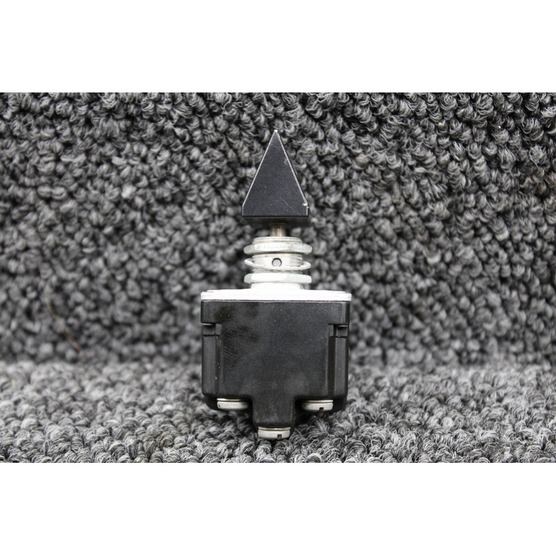 2TL124-10 Honeywell Toggle Switch (Volts: 125, 250) (Amps: 5, 15)