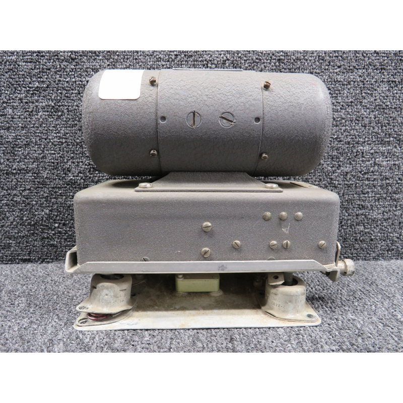 DMDZX310TR Continental 18334 Aircraft Dynamotor with Power Unit & Mount